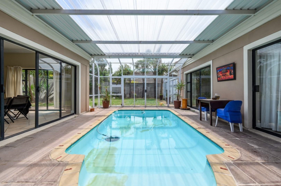 4 Bedroom Property for Sale in Summerstrand Eastern Cape